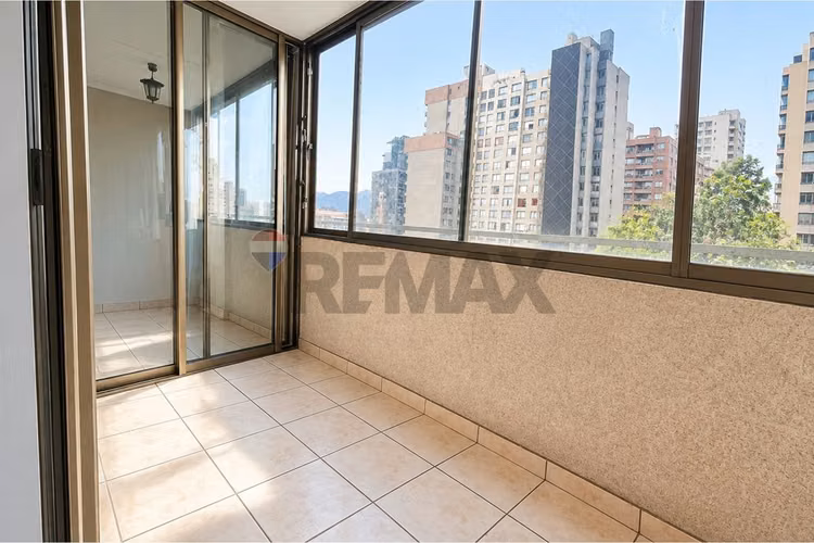 Arrienda amplio 3d+2b en santiago centro - Imagen 5