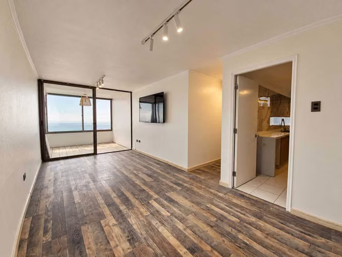 Amplio departamento con vista al mar en Iquique (183190)