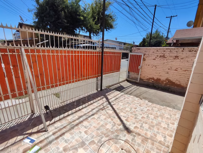 CASA PUDAHUEL BARRIO TRANQUILO 2 DOR 1 B - Imagen 4