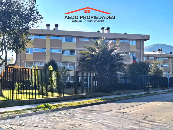 Se Arrienda Amplio Departamento, Avenida Maraton, comuna de La Calera.