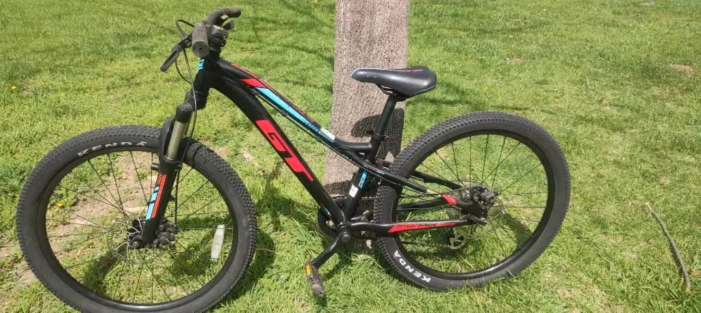 Bicicleta Niño aro 24 GT Stomper ACE