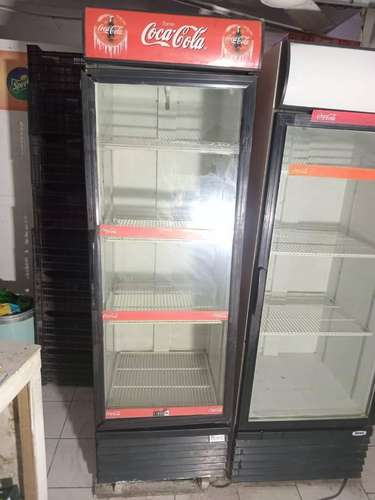 Vendo 2 Coolers y una Conservadora