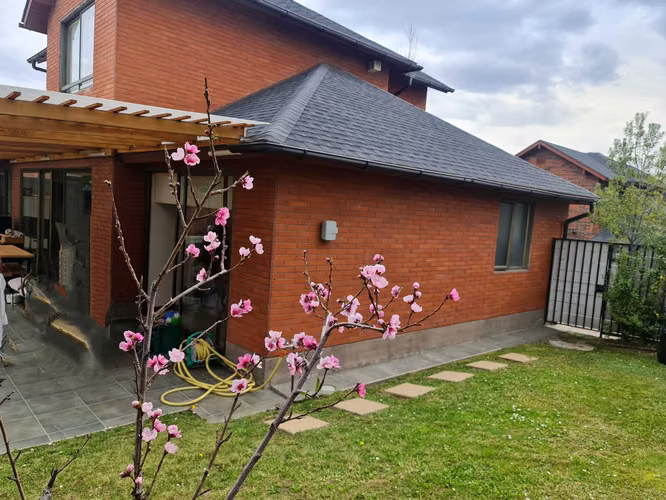 EXC.CASA EN CONDOMINIO LAS PIRCAS PEÑALOLEN (183231) - Imagen 2