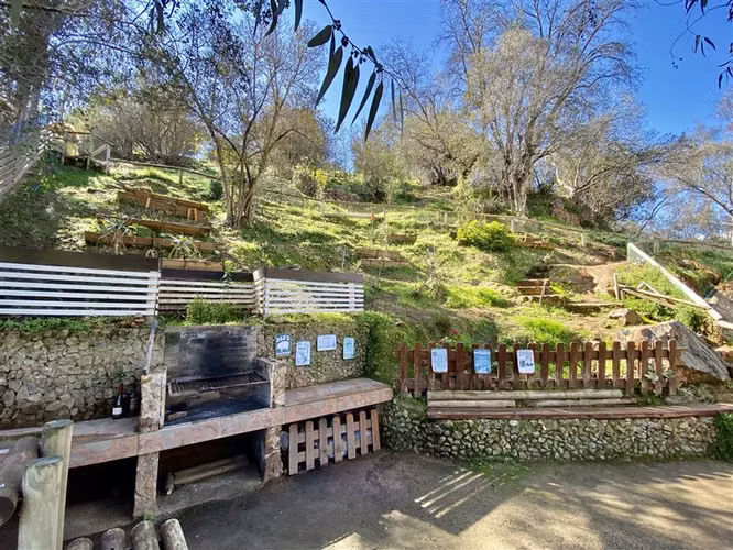 Península Del León, Aculeo, 3D 2B. Piscina Quincho