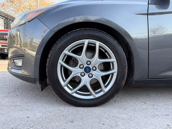 FORD FOCUS  2016
