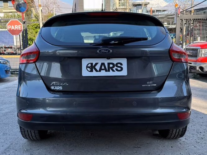 FORD FOCUS  2016