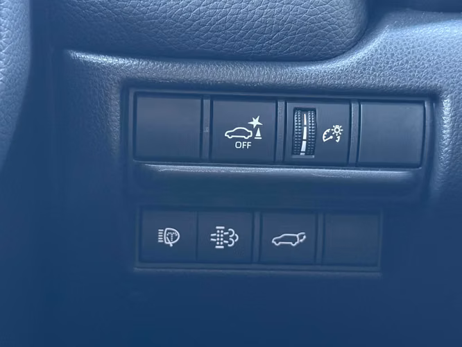 TOYOTA LAND CRUISER PRADO  2025 - Imagen 18
