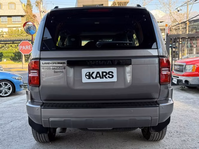 TOYOTA LAND CRUISER PRADO  2025 - Imagen 6