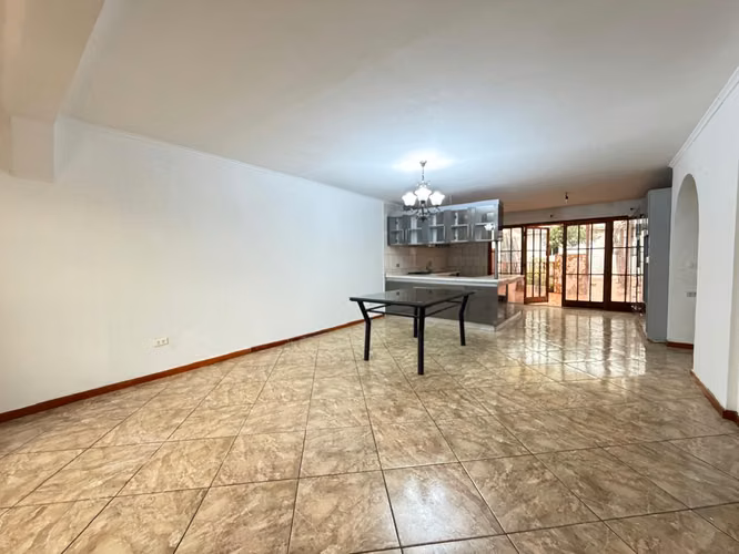 EN IMPECABLES CONDICIONES GRAN CASA 7D Y 3B REFACCIONADA - Imagen 2