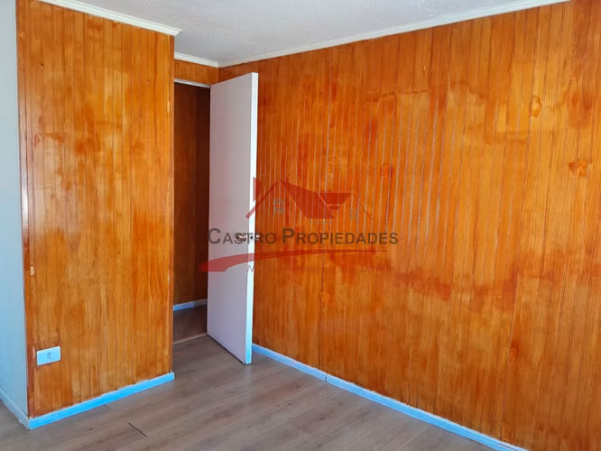DEPARTAMENTO PRIMER PISO, 2 HAB 1 BAÑ - Imagen 12