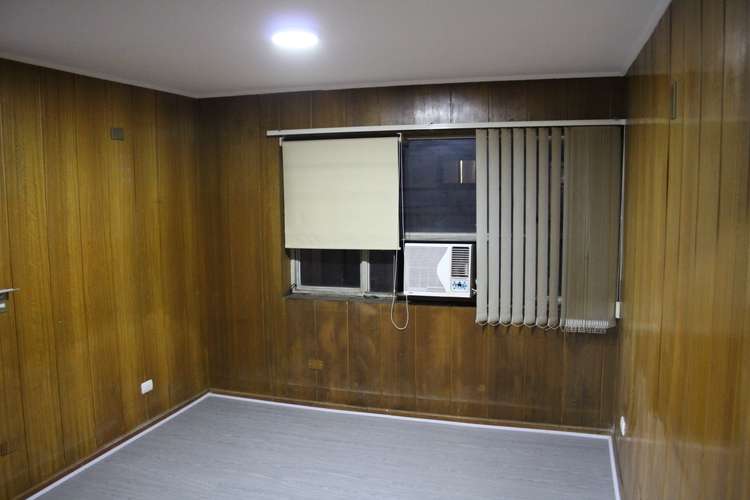 EN VENTA OFICINA IMPECABLE EN GALERÍA ALESSANDRI - Imagen 7