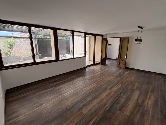 ARRIENDO  CASA DE 3 HABITACIONES EN LAS CONDES - Imagen 6