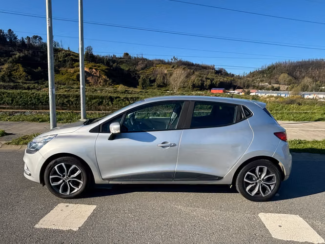 Renault CLIO expression 1.2 - Imagen 4