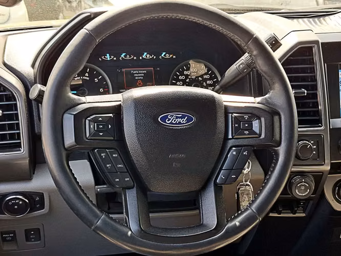 FORD F-150 2018 - Imagen 11