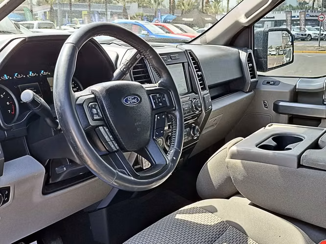 FORD F-150 2018 - Imagen 6