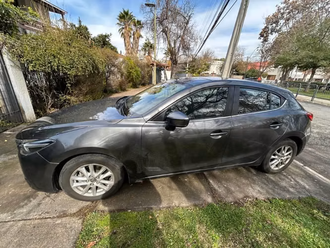 Mazda 3 HB  km