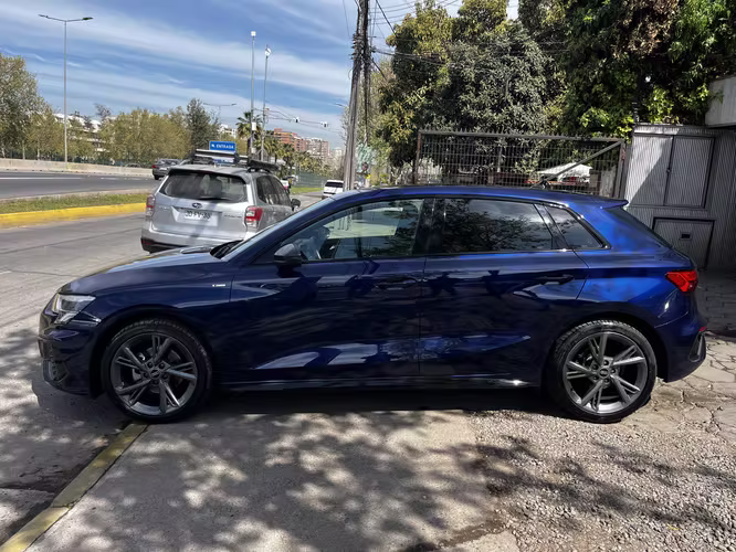 AUDI A3 SPORTBACK 35 TFSI S-LINE BLACK EDITION 2024