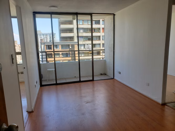 Arriendo Depto 2D 1 B  Metro Santa Lucia