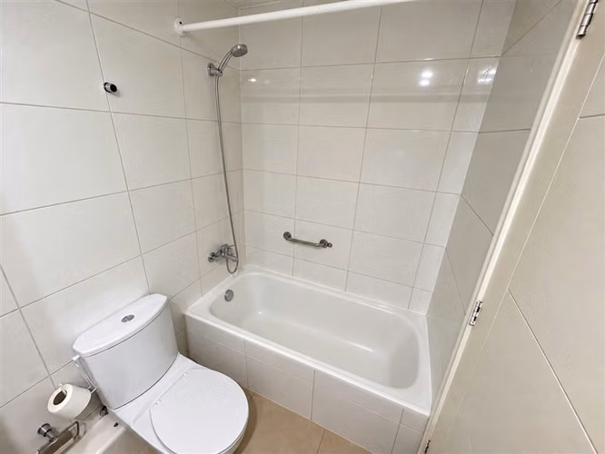 Arriendo Amplio Departamento 4D 4B 2E Edif Centro Talca - Imagen 23