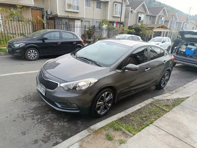KIA NEW CERATO SX 1.6 – 2013 – MECÁNICO