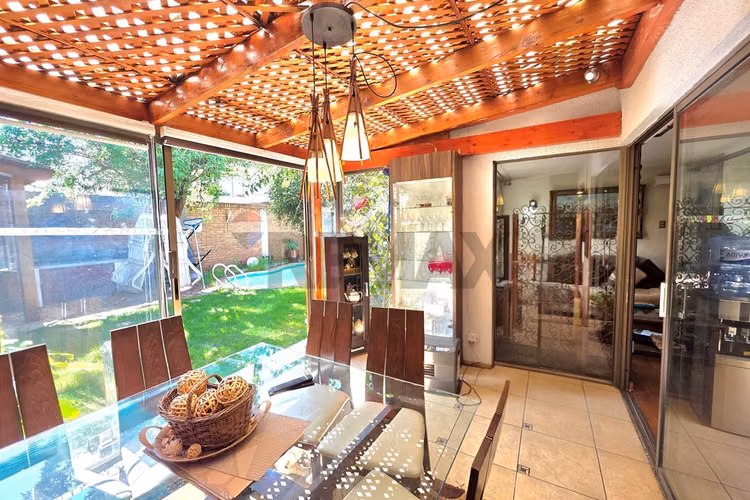 Casa con potencial para oficina o emprendimiento