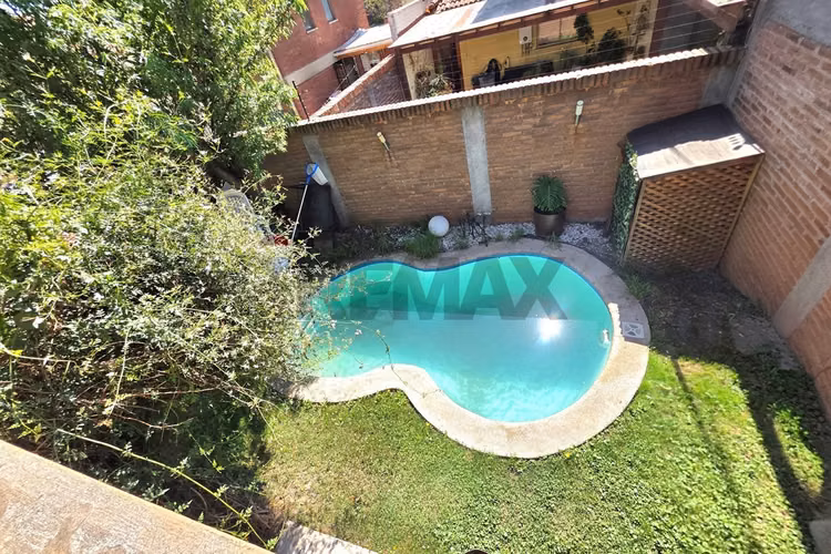 Casa con potencial para oficina o emprendimiento