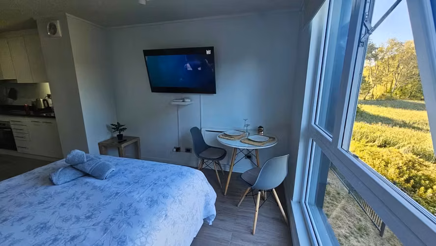 ARRIENDO ESTUDIO AMOBLADO CON ESTACIONAMIENTO EN ISLA TEJA - Imagen 15