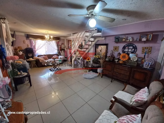CASA DOS PISOS, 2HAB 2 BAÑ, SAN BERNARDO