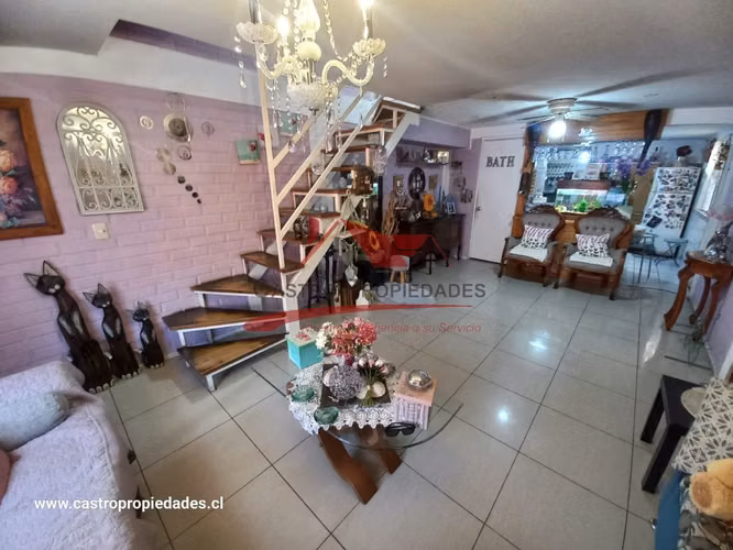 CASA DOS PISOS, 2HAB 2 BAÑ, SAN BERNARDO