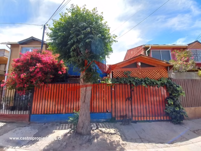 CASA DOS PISOS, 2HAB 2 BAÑ, SAN BERNARDO