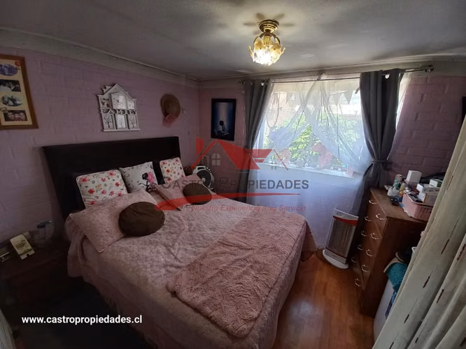 CASA DOS PISOS, 2HAB 2 BAÑ, SAN BERNARDO