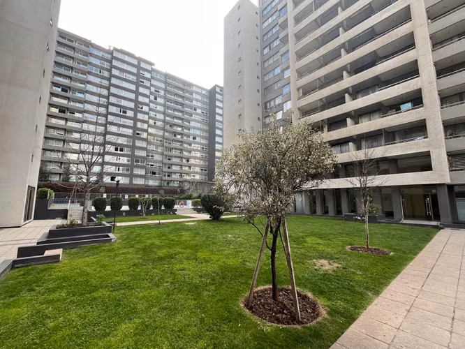 Arriendo lindo departamento a pasos metro San Miguel - Imagen 2
