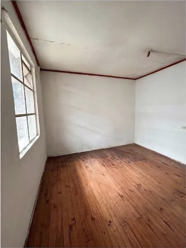 VENDE CASA FRENTE A SUPERMERCADO PASOS ESTADIO RENGO