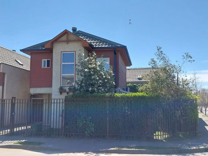 Arriendo casa Villa tres vientos Los Ángeles - Imagen 1