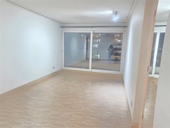 Depto en arriendo en condominio 15 UF Macul 2D 2B EST - Imagen 19