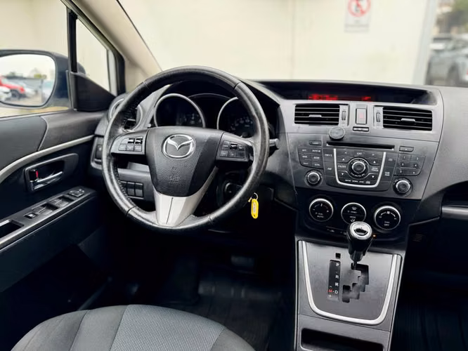 MAZDA 5 V 5AT - 2018 | 2862 - Imagen 20