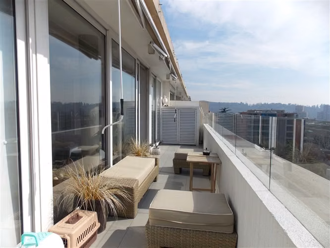 Excelente Depto en arriendo de 2d. 2b. 2 est. en Vitacura - Imagen 7