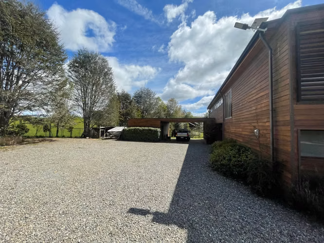 PANGUIPULLI SE VENDE CASA HERMOSAS VISTAS - Imagen 3