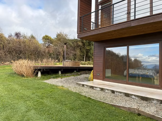 SE VENDE HERMOSA CASA CONDOMINIO PANGUIPULLI