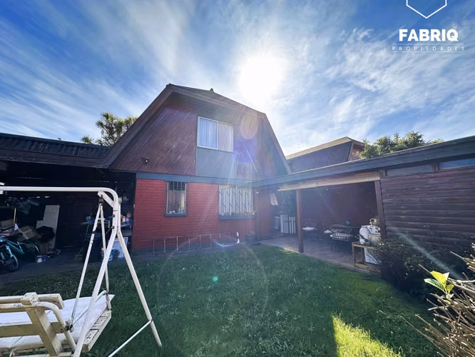 EXCELENTE  OPORTUNIDAD CASA DE 3DORM +2BAÑOS