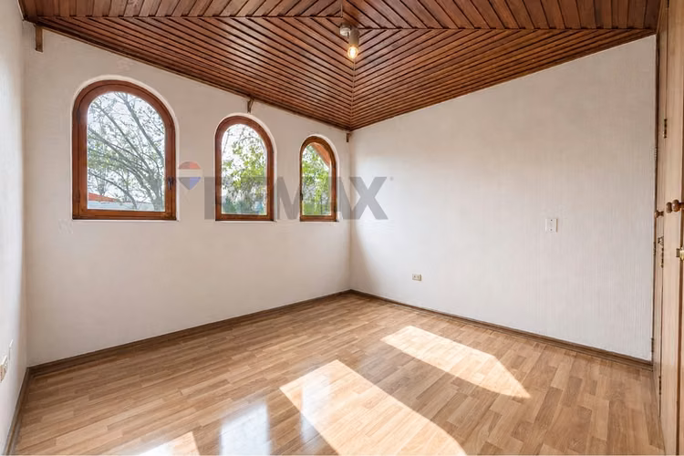 San damián 5d + 4b + piscina + estar + servicios - Imagen 37