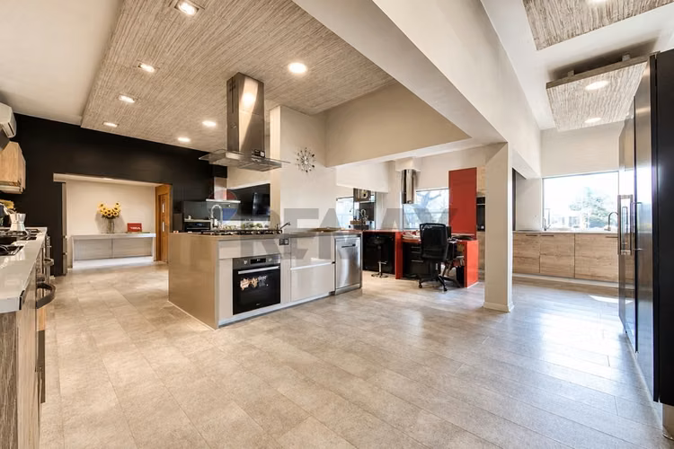 Excelente propiedad comercial en vitacura 168 m2 - Imagen 3