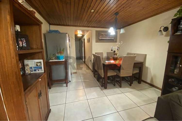 Casa con gran patio en estación central. 4d+1b - Imagen 3
