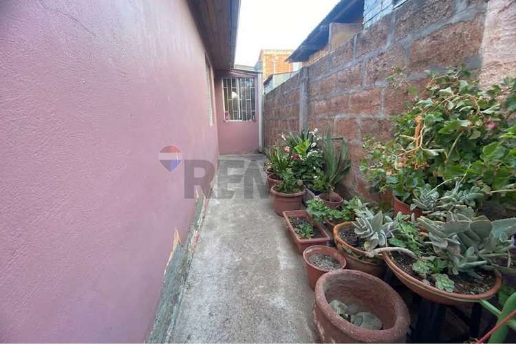 Casa con gran patio en estación central. 4d+1b - Imagen 14