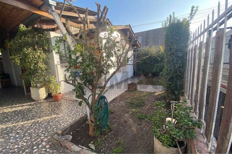 Casa con gran patio en estación central. 4d+1b - Imagen 11