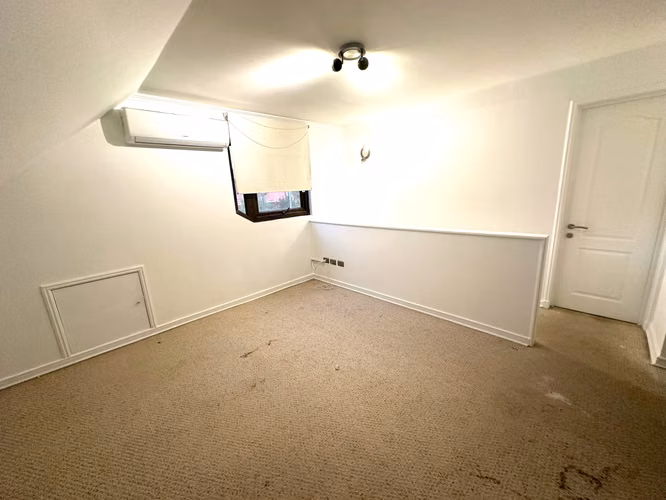 VENTA CASA 4 DORM CHICUREO NORTE - Imagen 8
