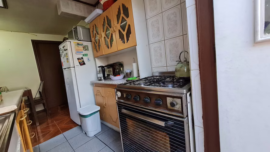CASA DE 1 PISO, EN PASAJE CERRADO - Imagen 11