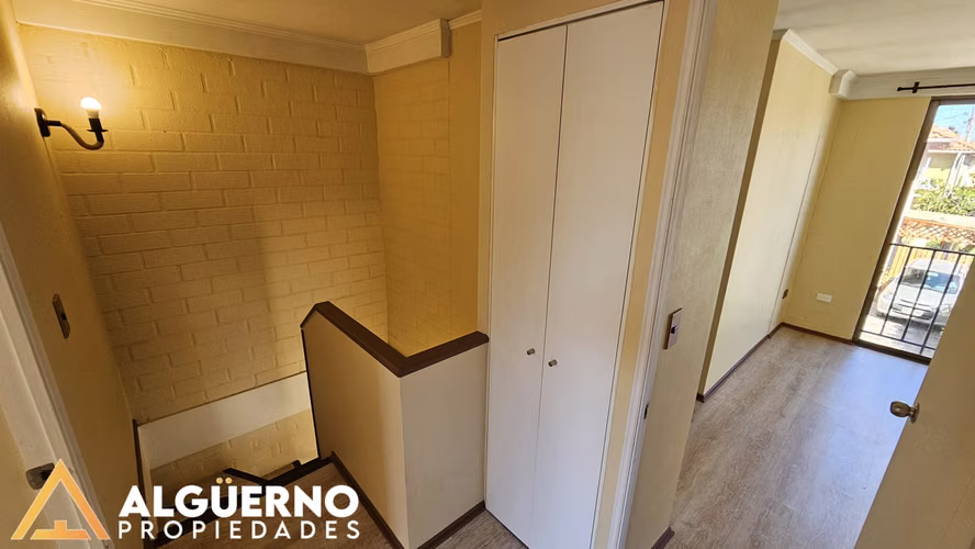 EN ARRIENDO CASA REMODELADA 3D3B2E MIRAFLORES 782 PEÑAFLOR