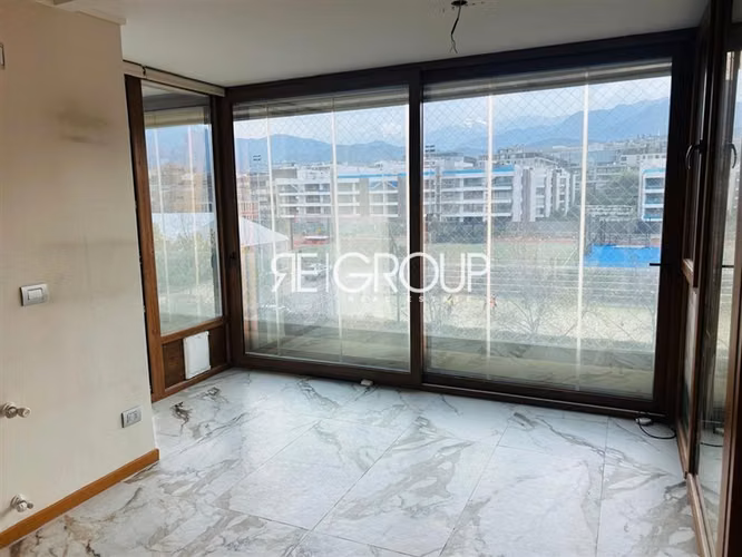 Departamento en venta de 3 dorm. en Lo Barnechea - Imagen 6