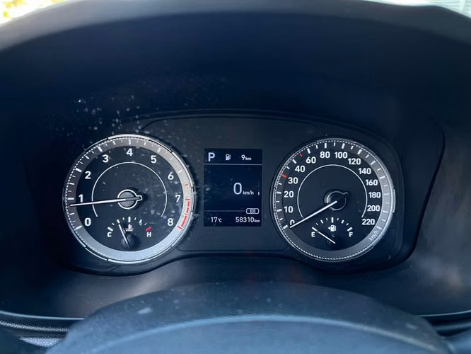 HYUNDAI VENUE QX 1.6 AT VALUE - 2023 | 4470